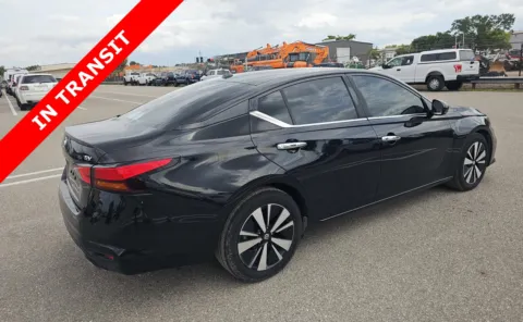 Another view of 2021 Nissan Altima 2.5 SV for sale in Jacksonville, FL at Auto Boutique Florida