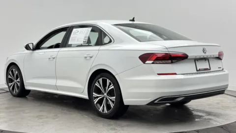 More photos of 2021 Volkswagen Passat 2.0T SE at Auto Boutique Florida, FL