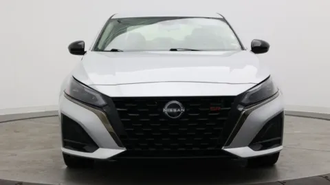 Photos of 2024 Nissan Altima 2.5 SR for sale in Jacksonville, FL at Auto Boutique Florida