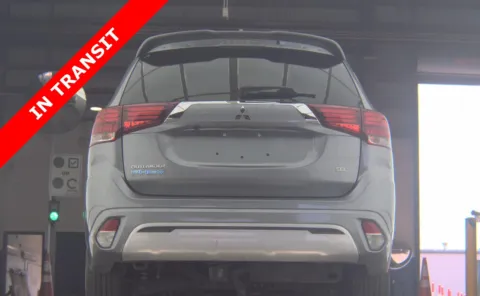More photos of 2022 Mitsubishi Outlander PHEV SEL at Auto Boutique Florida, FL