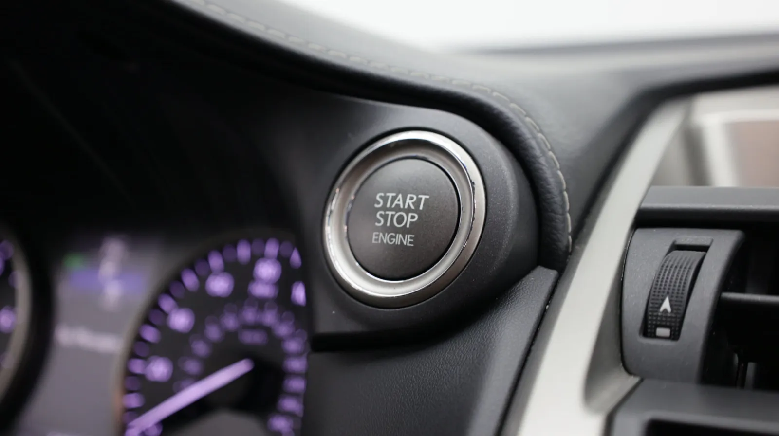 Lexus NX photo 18