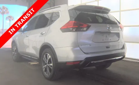 More photos of 2017 Nissan Rogue SL at Auto Boutique Florida, FL