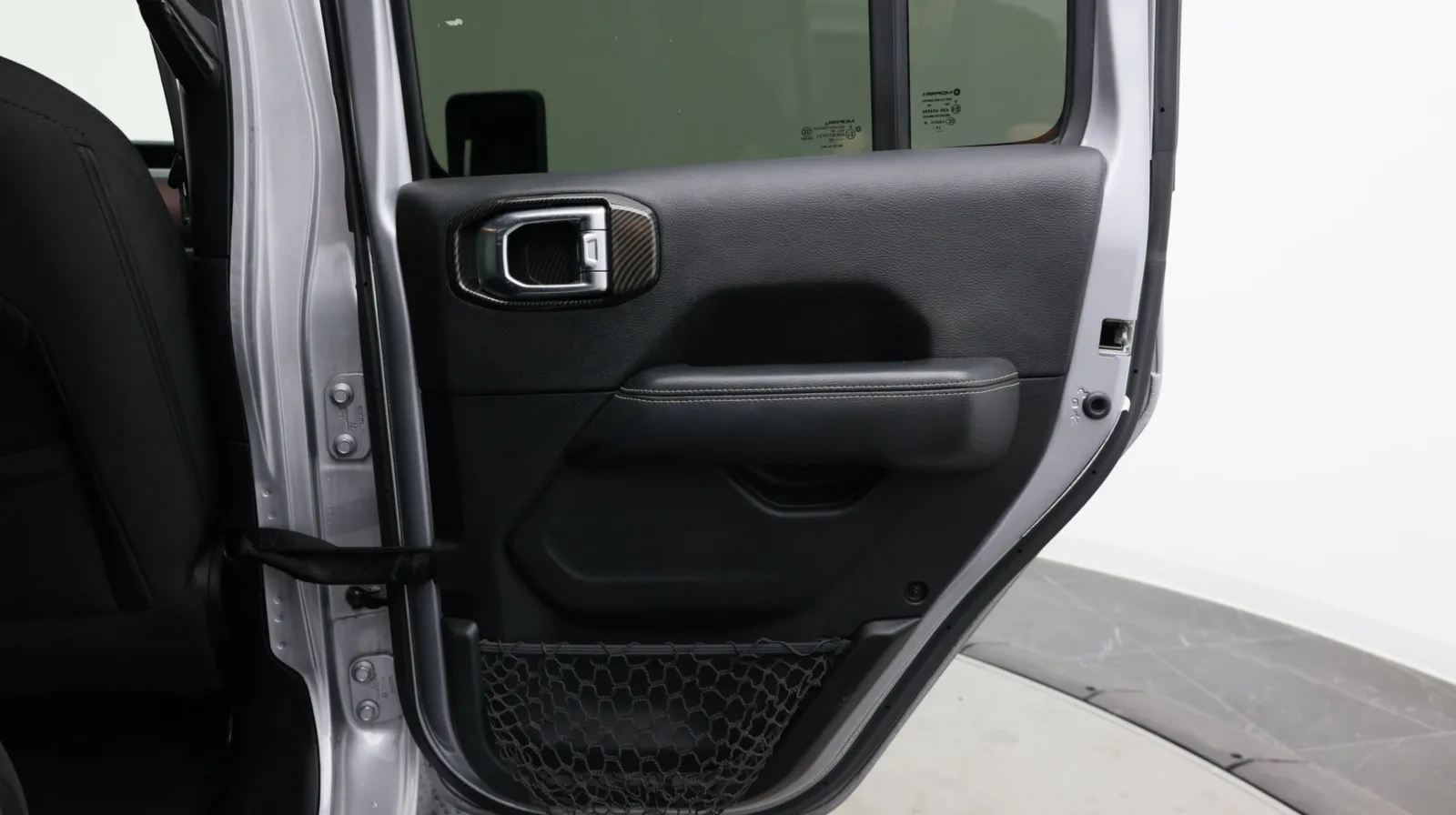 Jeep Wrangler photo 37