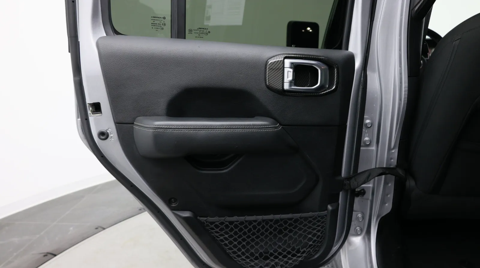 Jeep Wrangler photo 28