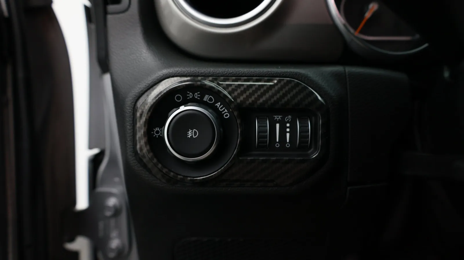 Jeep Wrangler photo 18