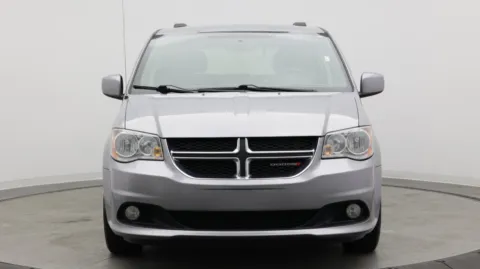 Photos of 2018 Dodge Grand Caravan SXT for sale in Jacksonville, FL at Auto Boutique Florida