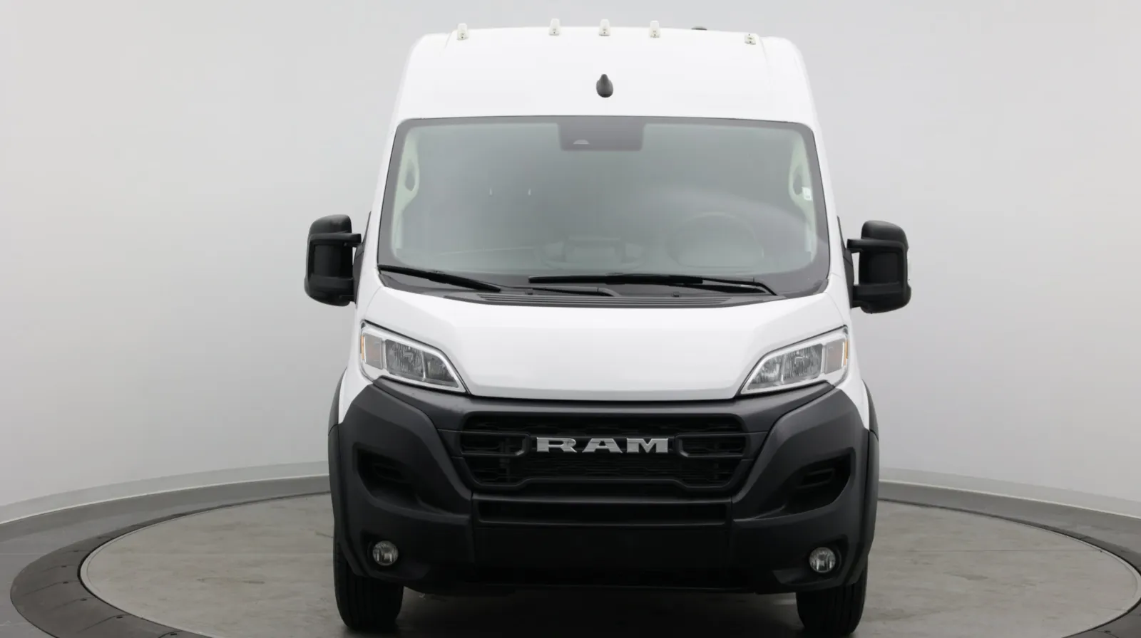 Ram Cargo Van photo 2