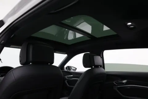 More photos of 2022 Audi e-tron Premium Plus at Auto Boutique Florida, FL