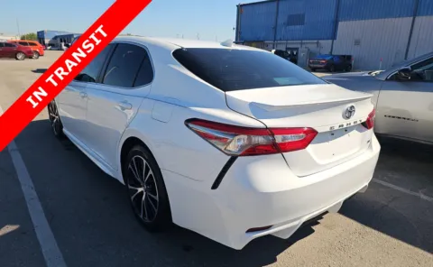 More photos of 2019 Toyota Camry SE at Auto Boutique Florida, FL