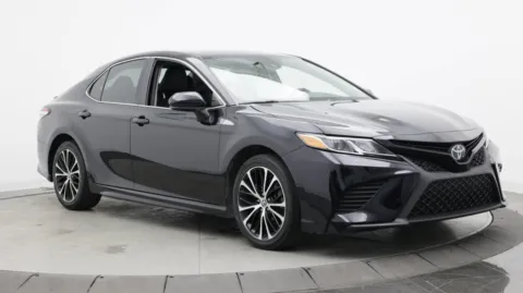 Another view of 2020 Toyota Camry SE for sale in Jacksonville, FL at Auto Boutique Florida