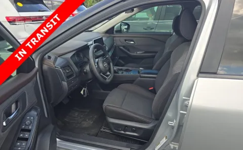 More photos of 2023 Nissan Rogue SV at Auto Boutique Florida, FL