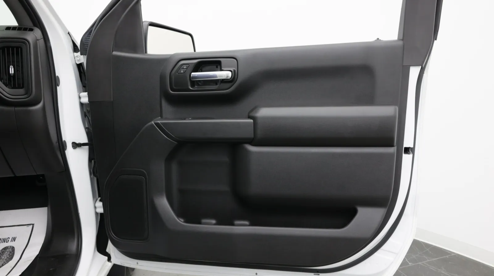 Chevrolet Silverado photo 30