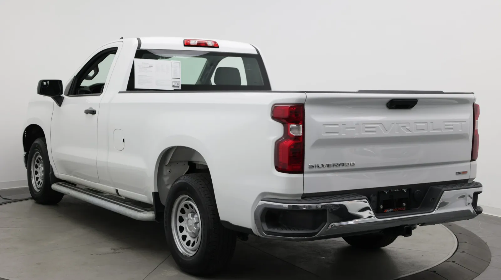Chevrolet Silverado photo 6