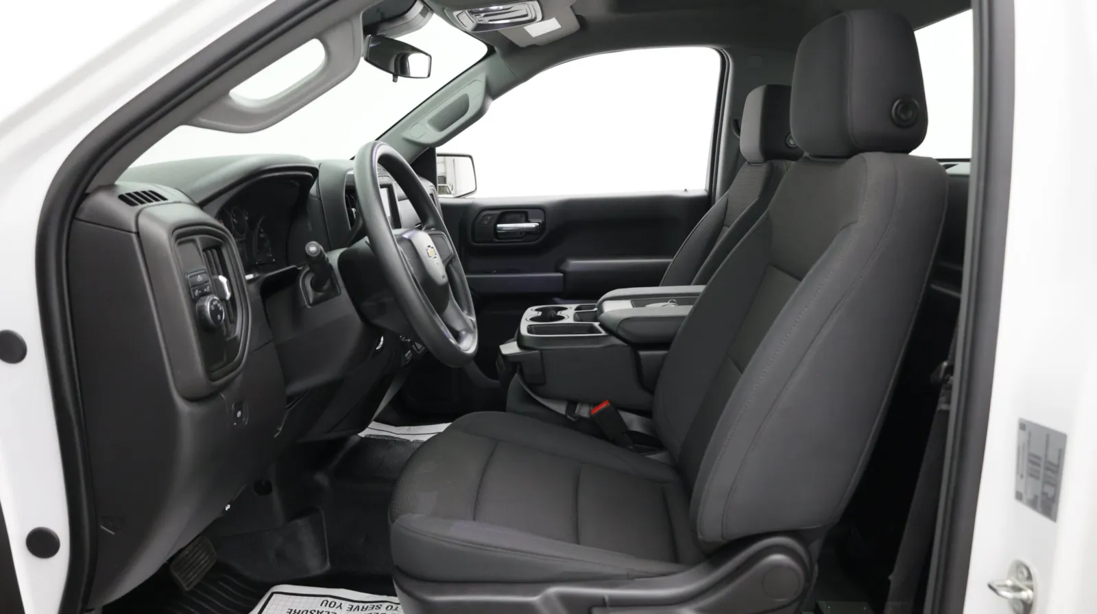 Chevrolet Silverado photo 15