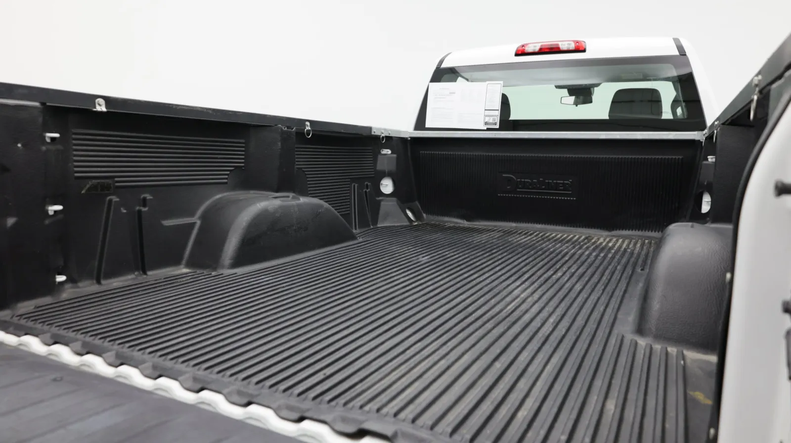 Chevrolet Silverado photo 29