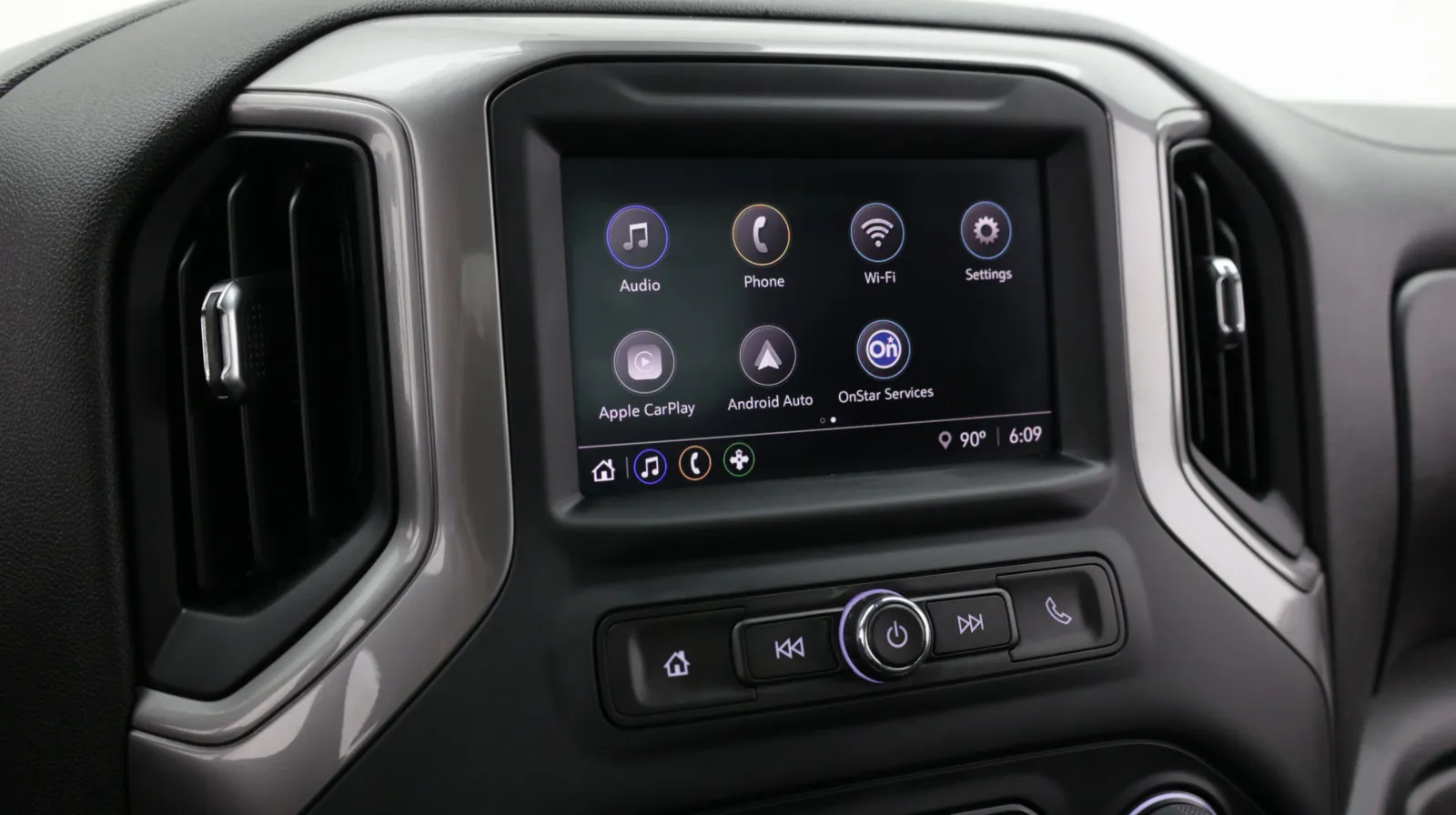 Chevrolet Silverado photo 20