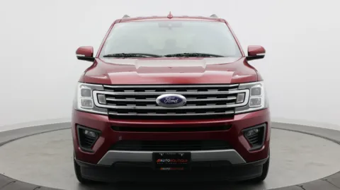 Photos of 2019 Ford Expedition XLT for sale in Jacksonville, FL at Auto Boutique Florida