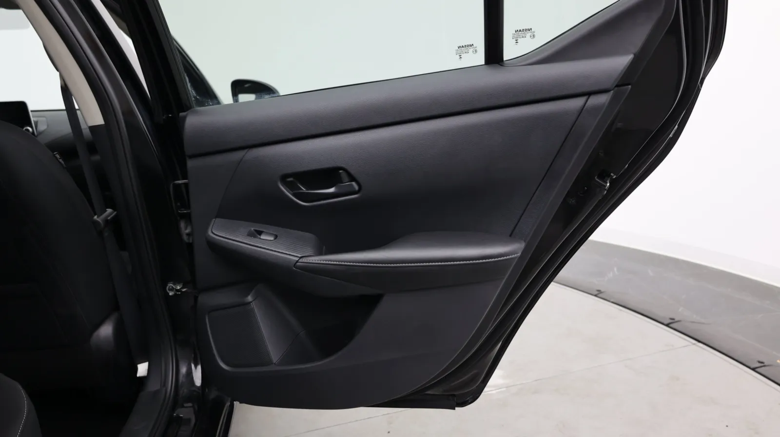 Nissan Sentra photo 39