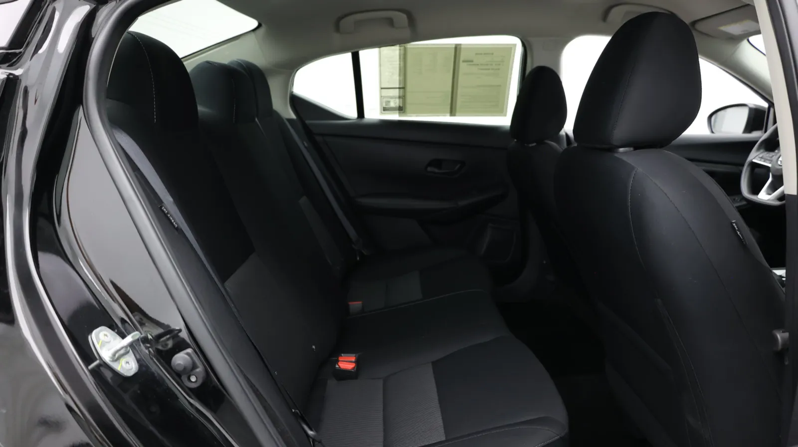 Nissan Sentra photo 40