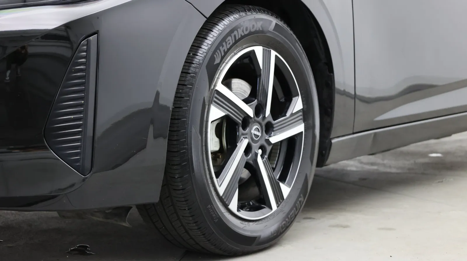 Nissan Sentra photo 11