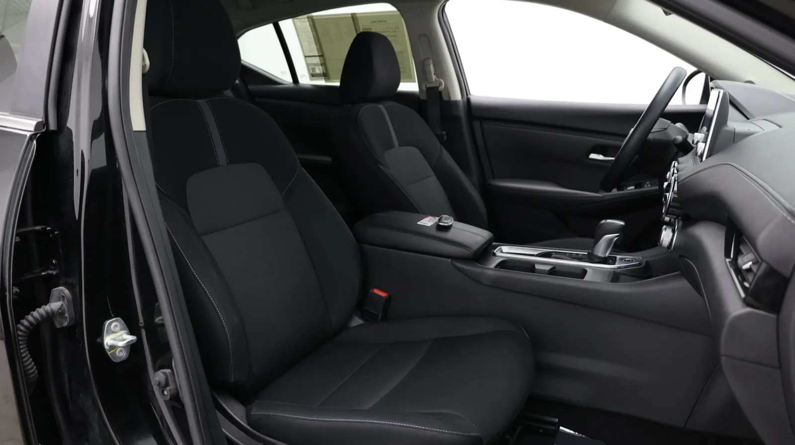 Nissan Sentra photo 43