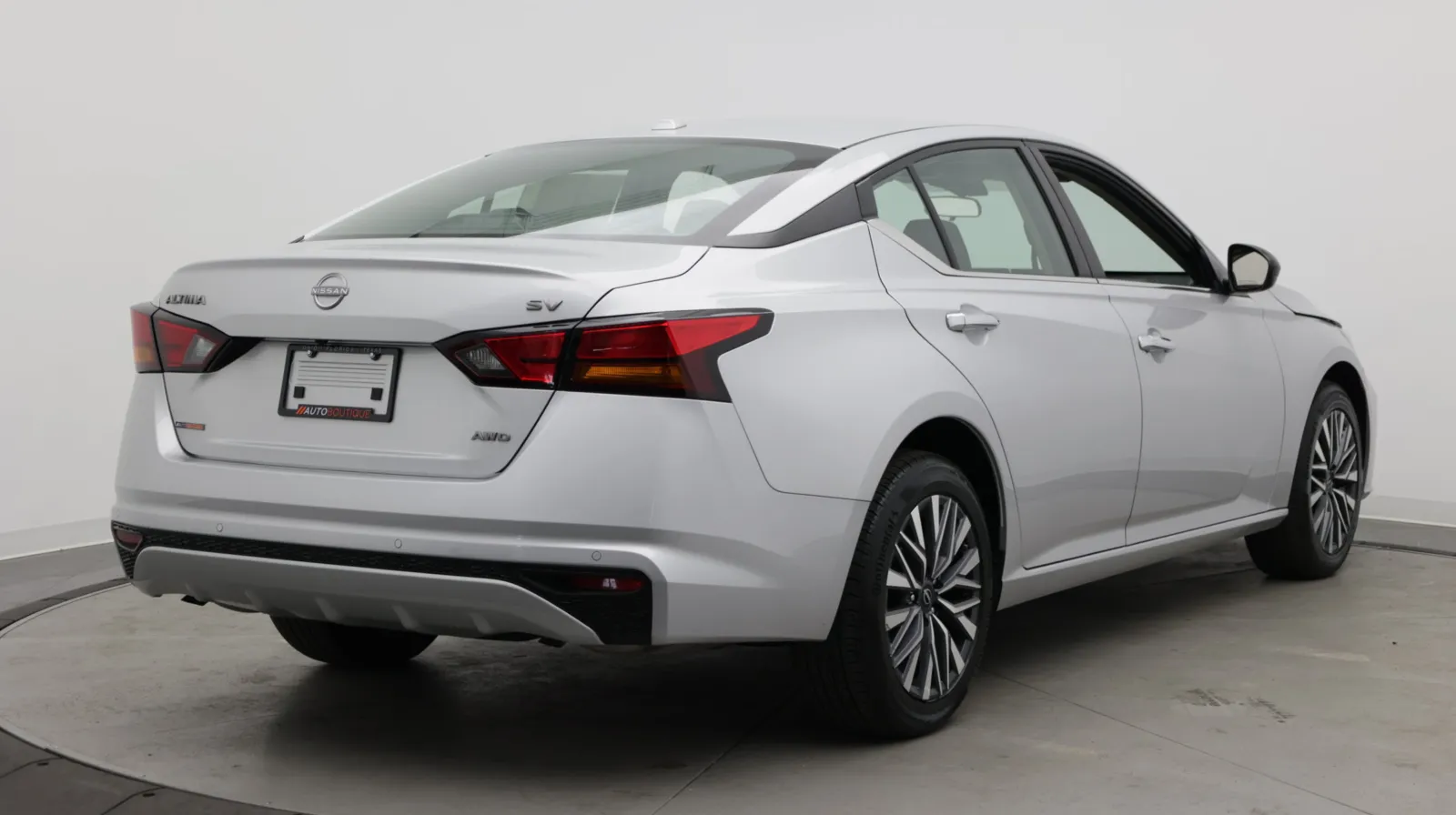 Nissan Altima photo 7