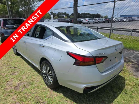 More photos of 2024 Nissan Altima 2.5 SV at Auto Boutique Florida, FL