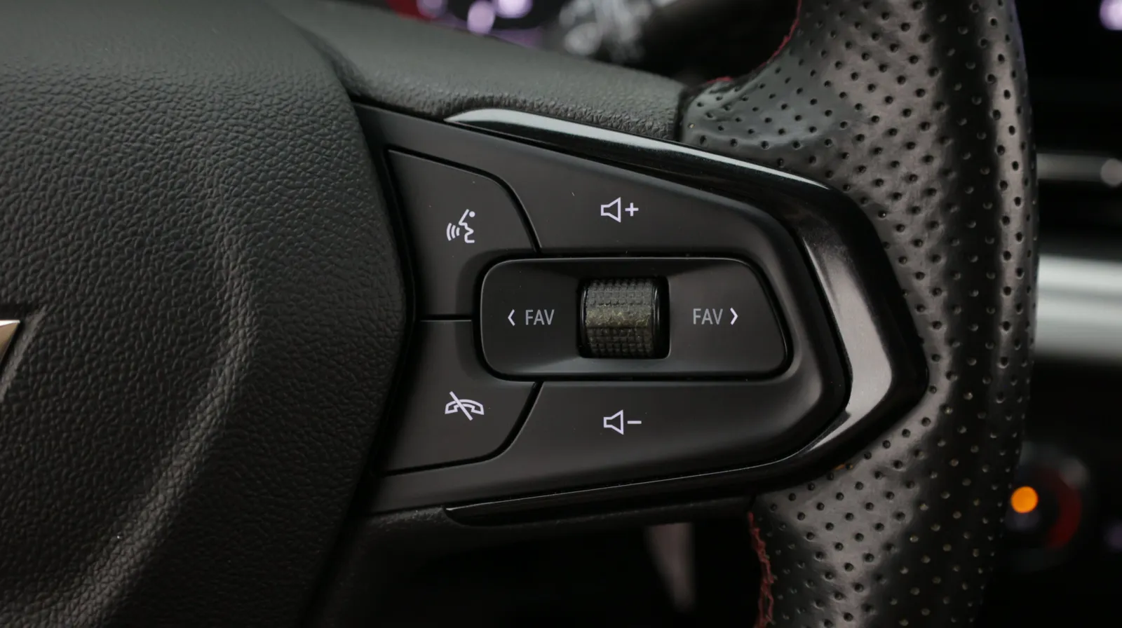 Chevrolet Trax photo 25