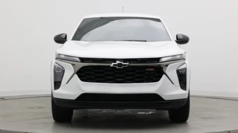 Photos of 2024 Chevrolet Trax 1RS for sale in Jacksonville, FL at Auto Boutique Florida
