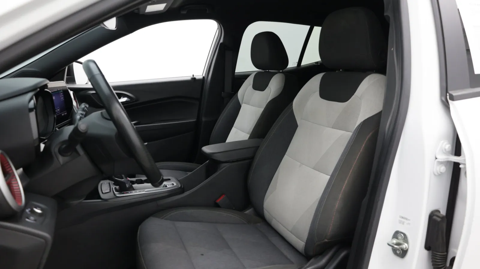 Chevrolet Trax photo 16