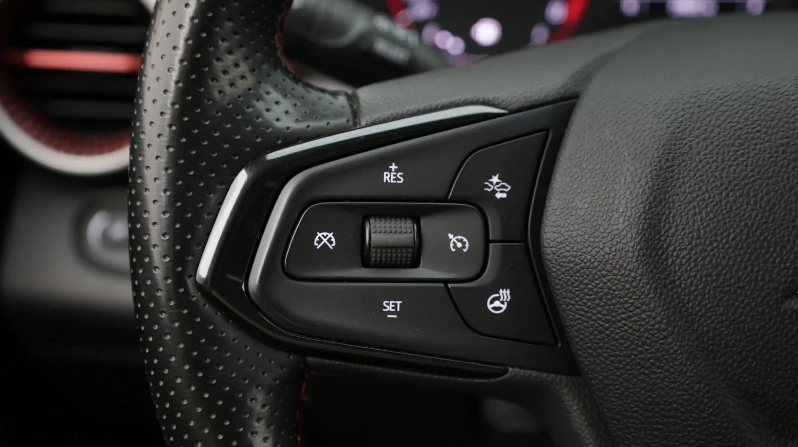 Chevrolet Trax photo 24