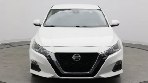 Photos of 2020 Nissan Altima 2.5 S for sale in Jacksonville, FL at Auto Boutique Florida