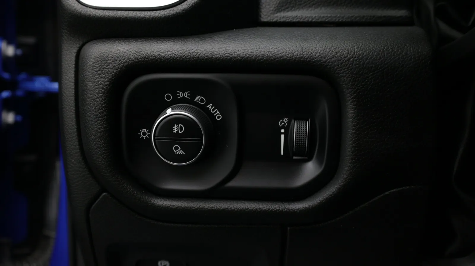 Ram 1500 photo 18