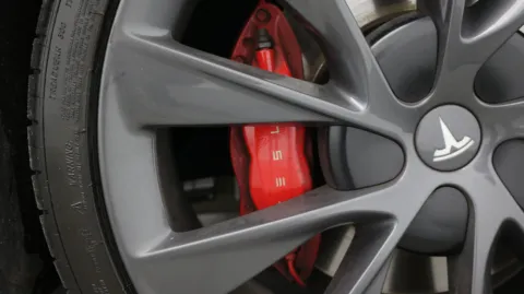More photos of 2020 Tesla Model S Performance at Auto Boutique Florida, FL