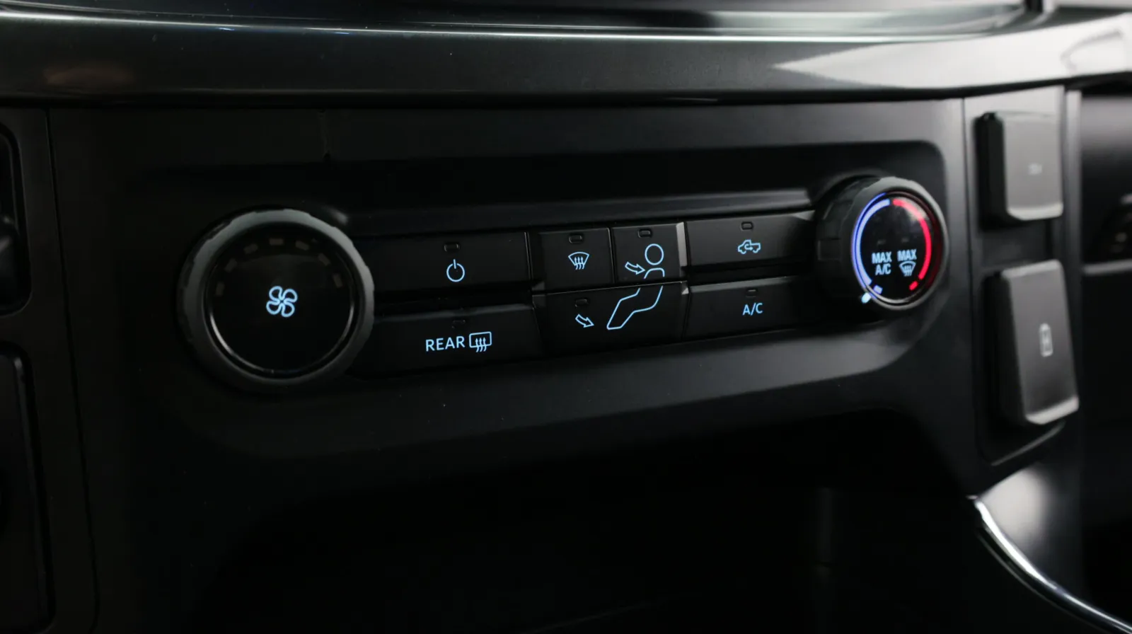 Ford F-150 photo 22