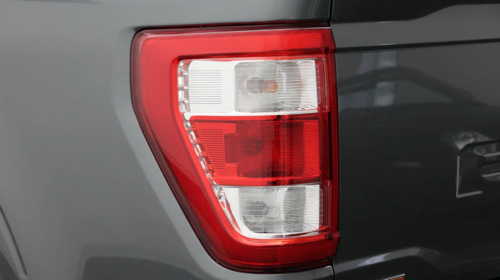 Ford F-150 photo 14