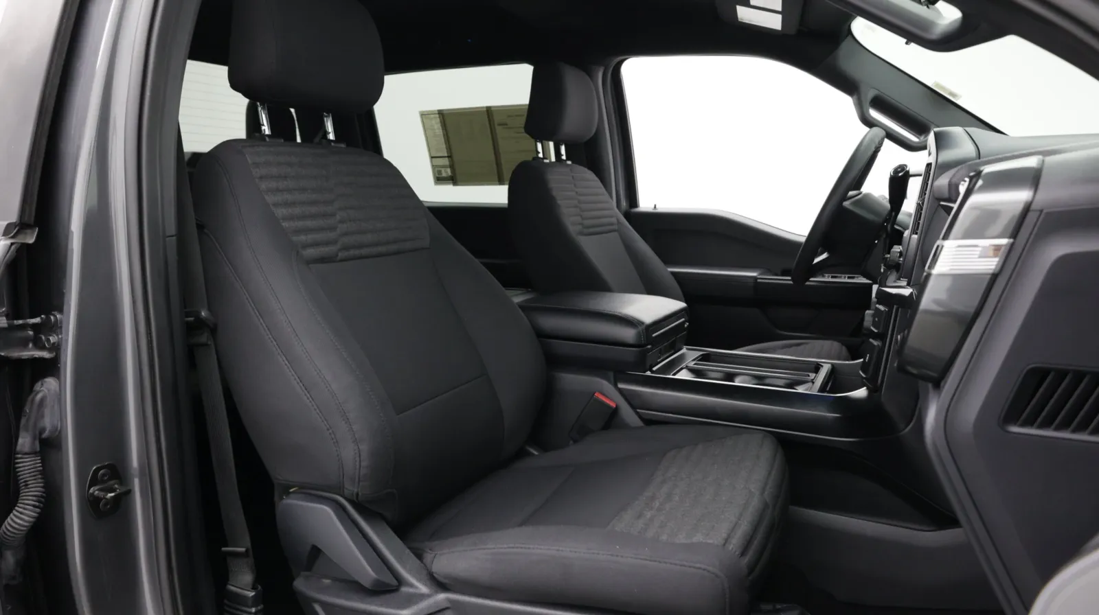 Ford F-150 photo 45