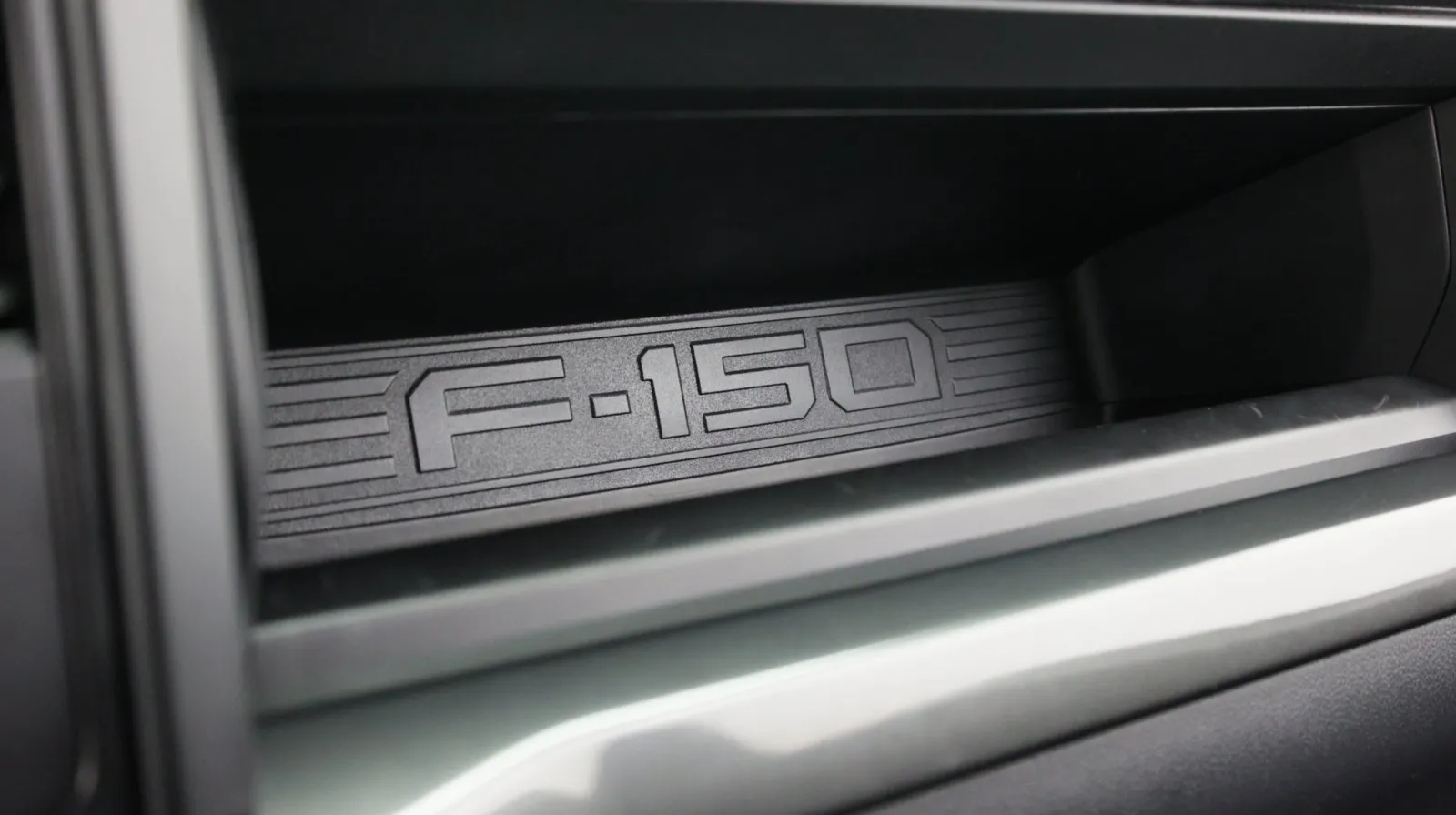 Ford F-150 photo 30
