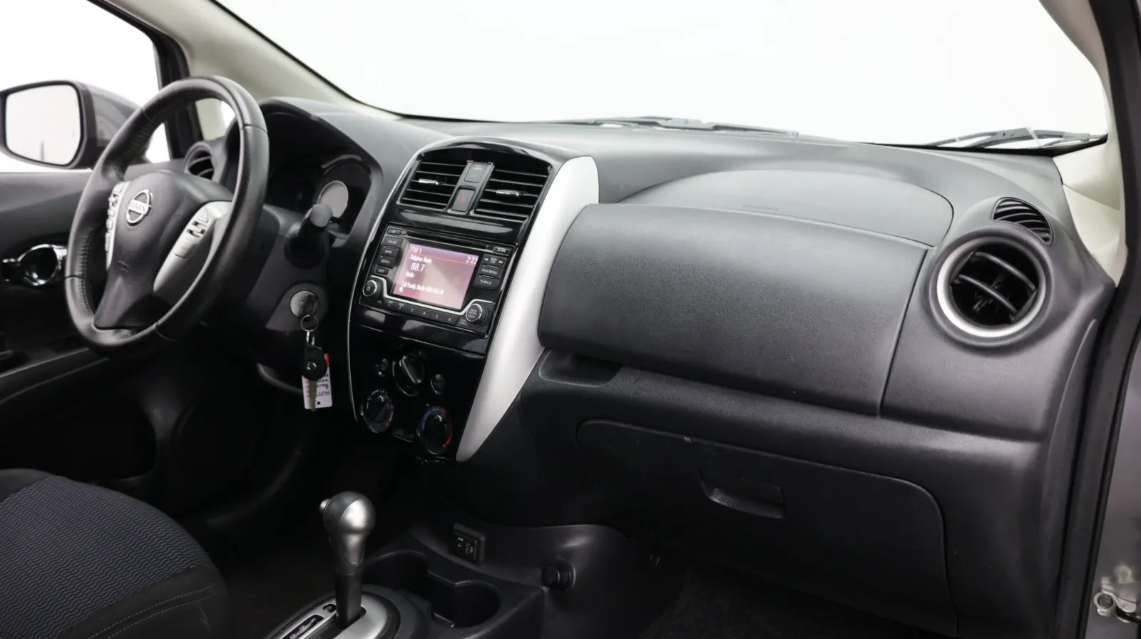Nissan Versa Note photo 35