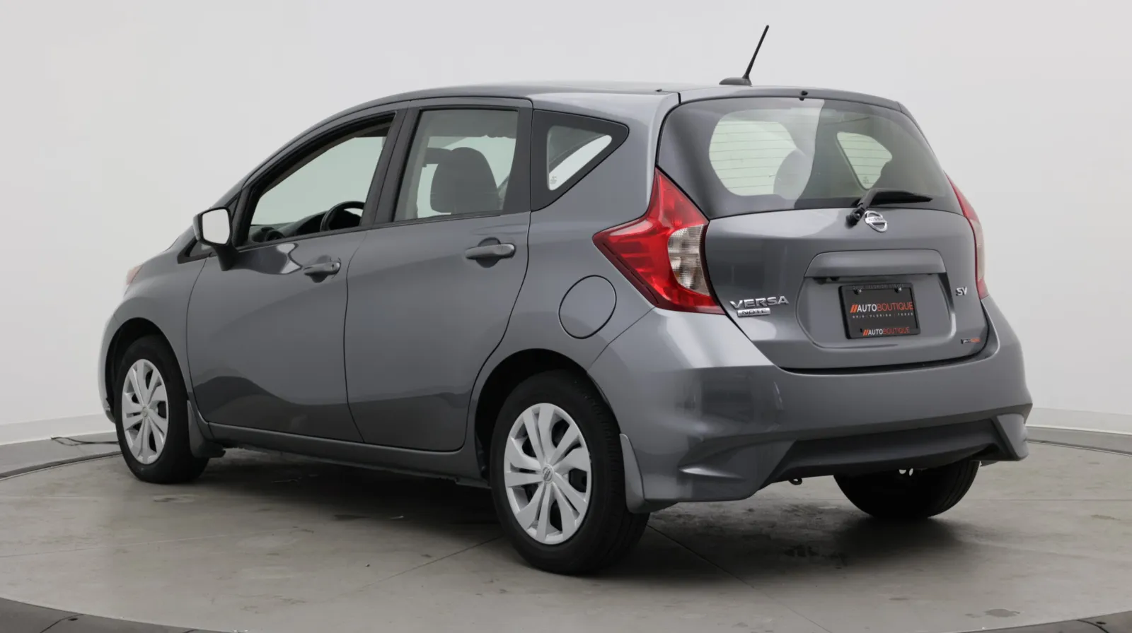 Nissan Versa Note photo 6