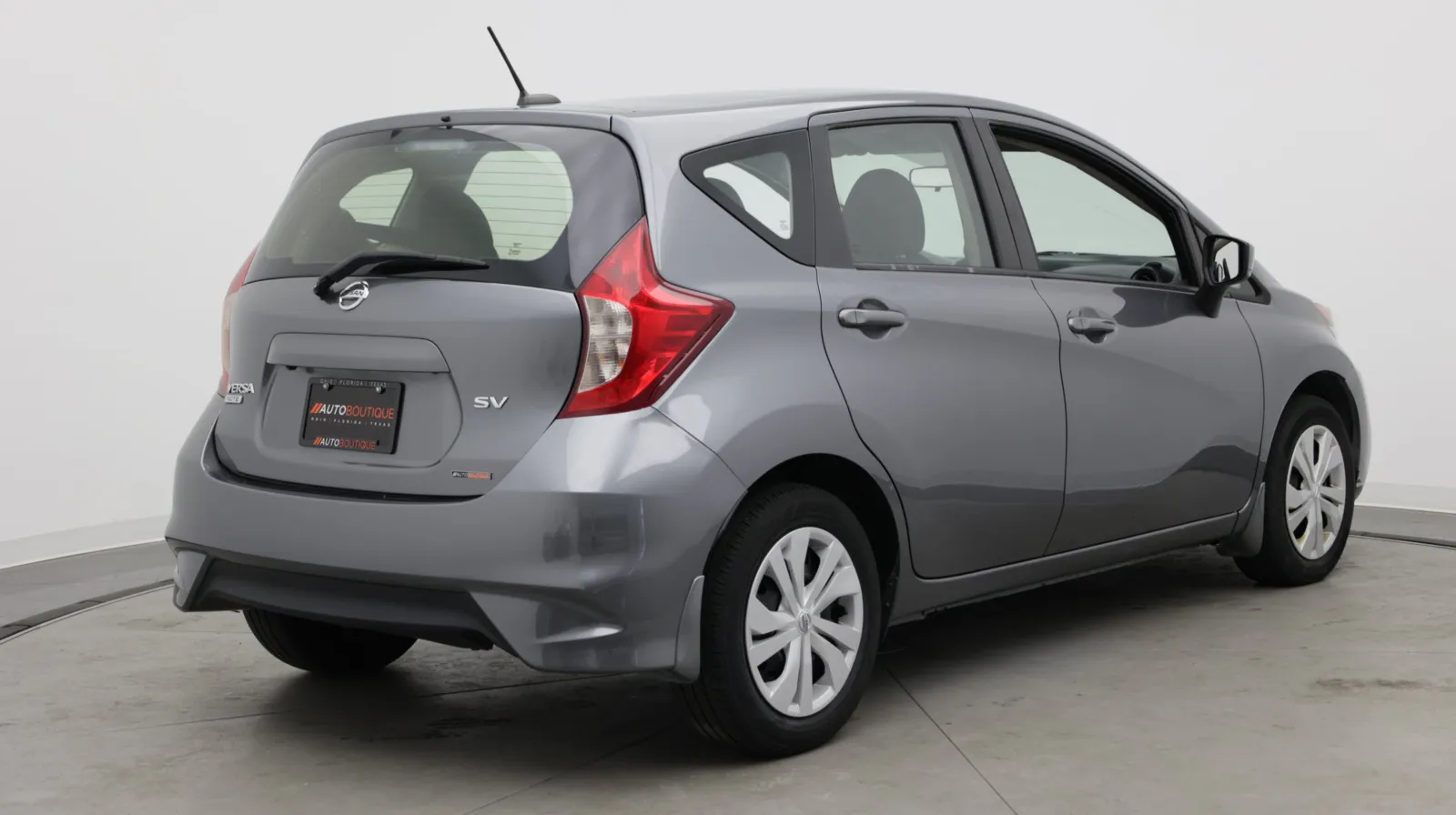 Nissan Versa Note photo 10
