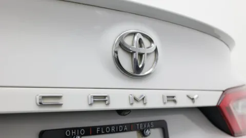 More photos of 2020 Toyota Camry SE at Auto Boutique Florida, FL