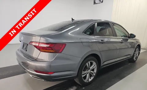 More photos of 2019 Volkswagen Jetta R-Line at Auto Boutique Florida, FL