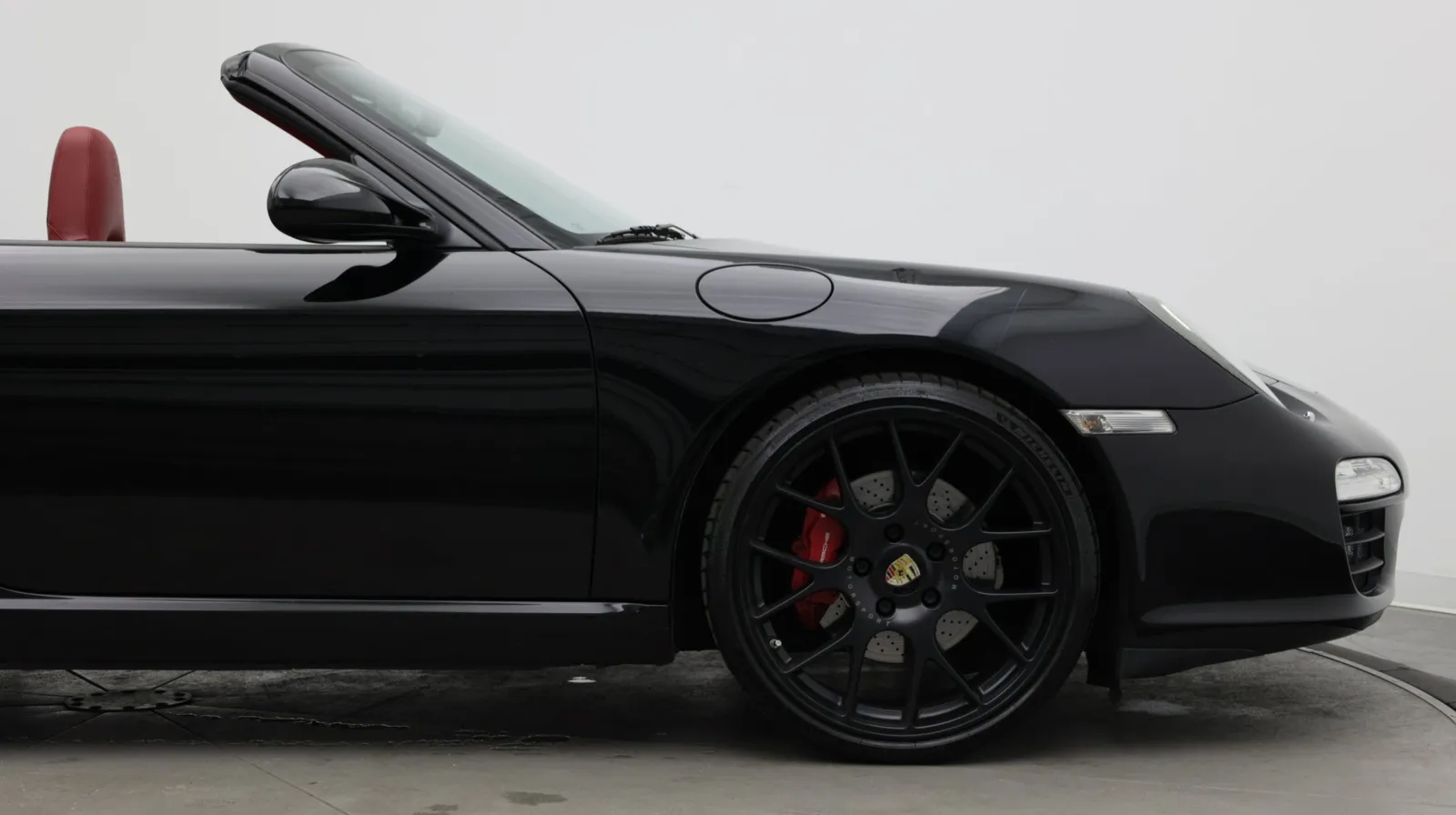 Porsche 911 photo 9