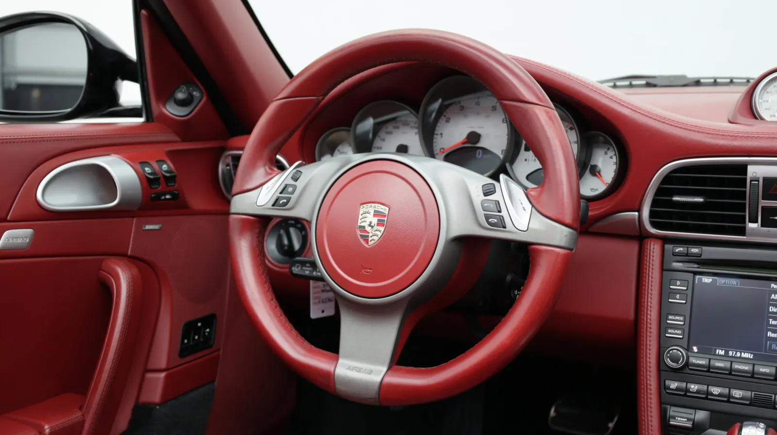 Porsche 911 photo 46