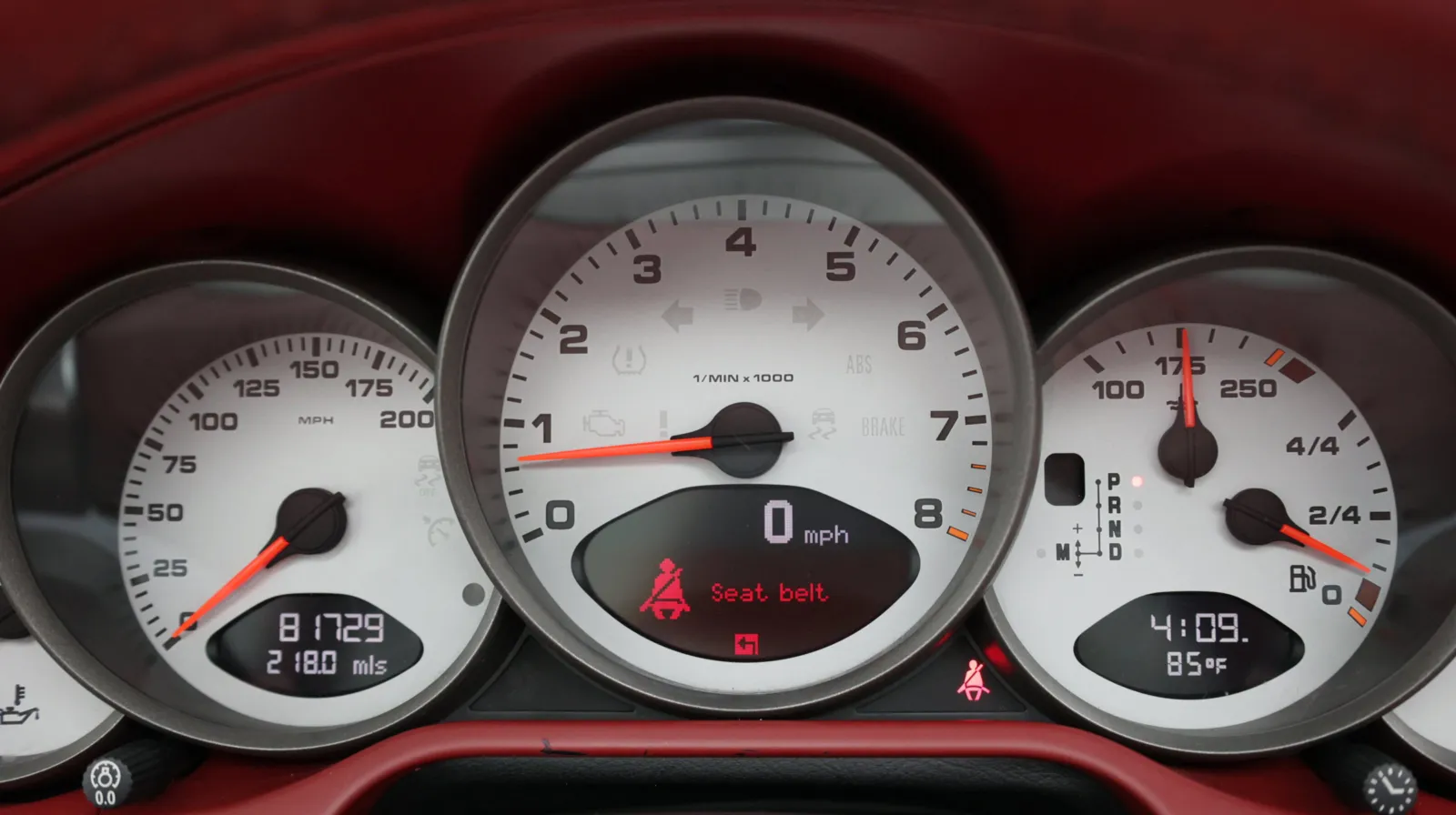 Porsche 911 photo 37