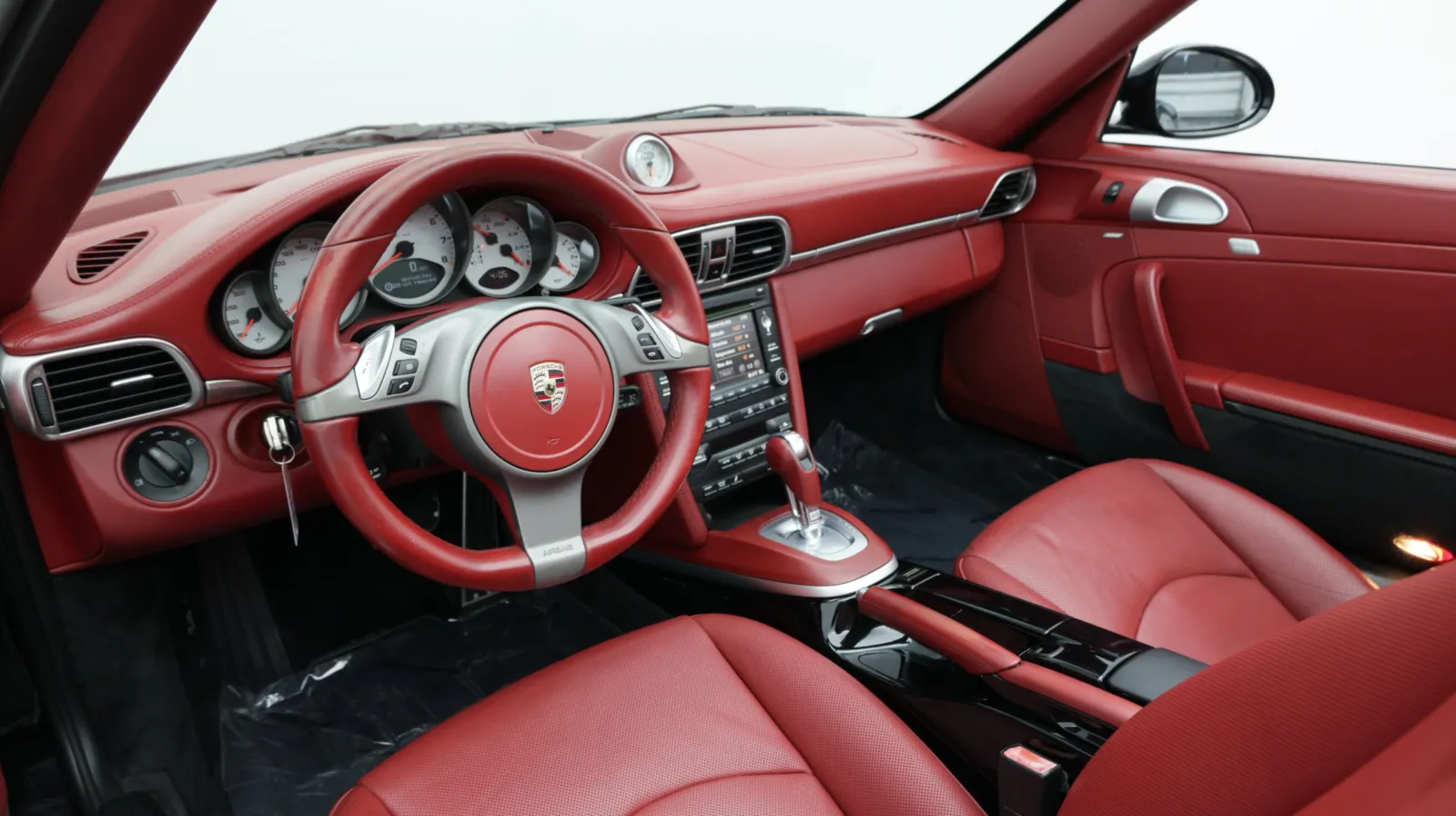 Porsche 911 photo 22
