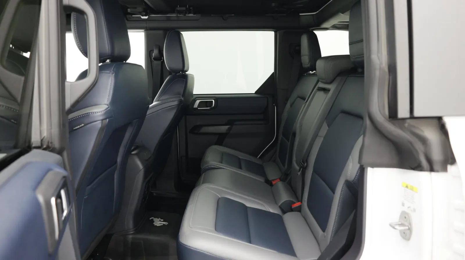 Ford Bronco photo 37