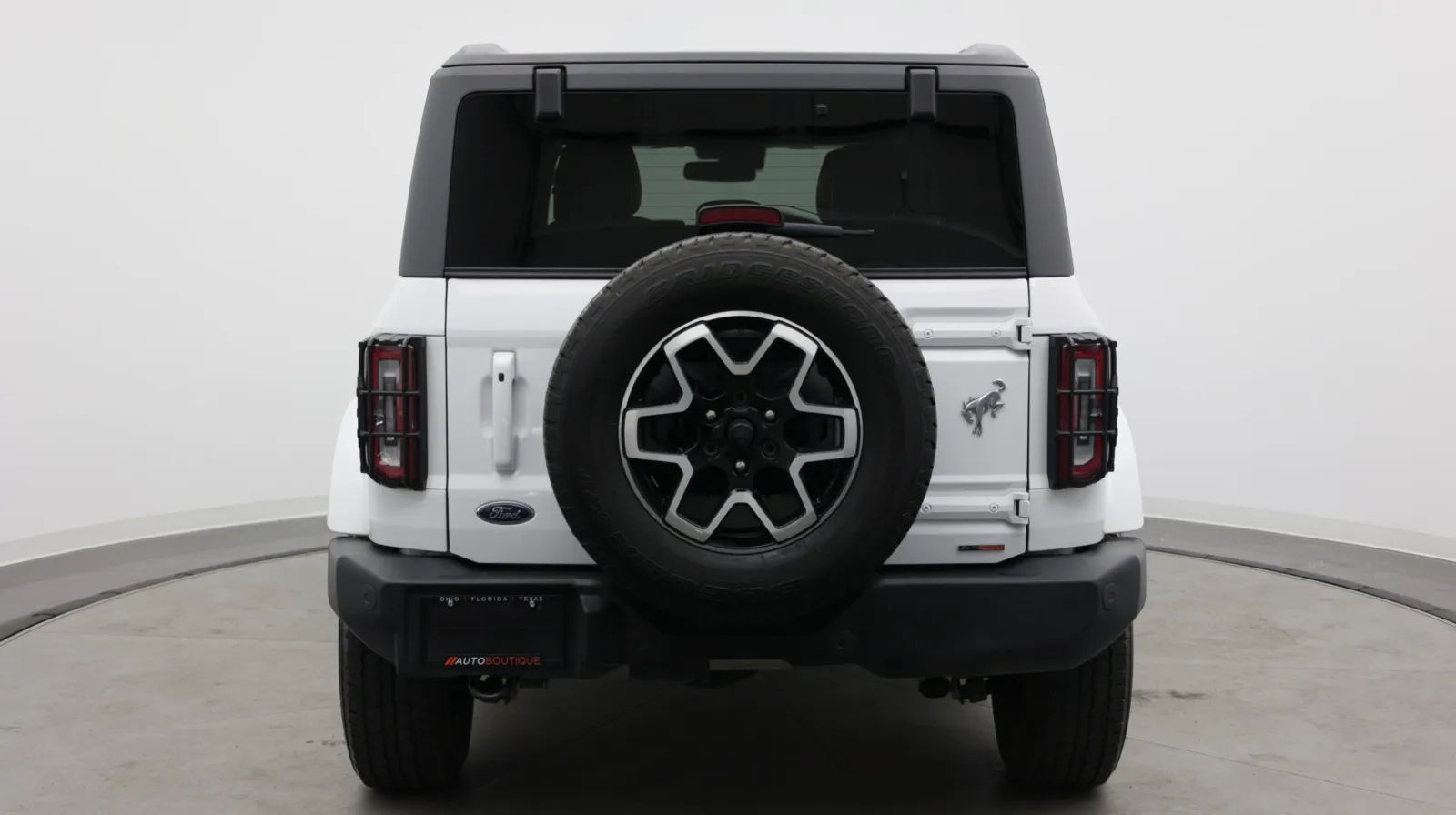 Ford Bronco photo 7