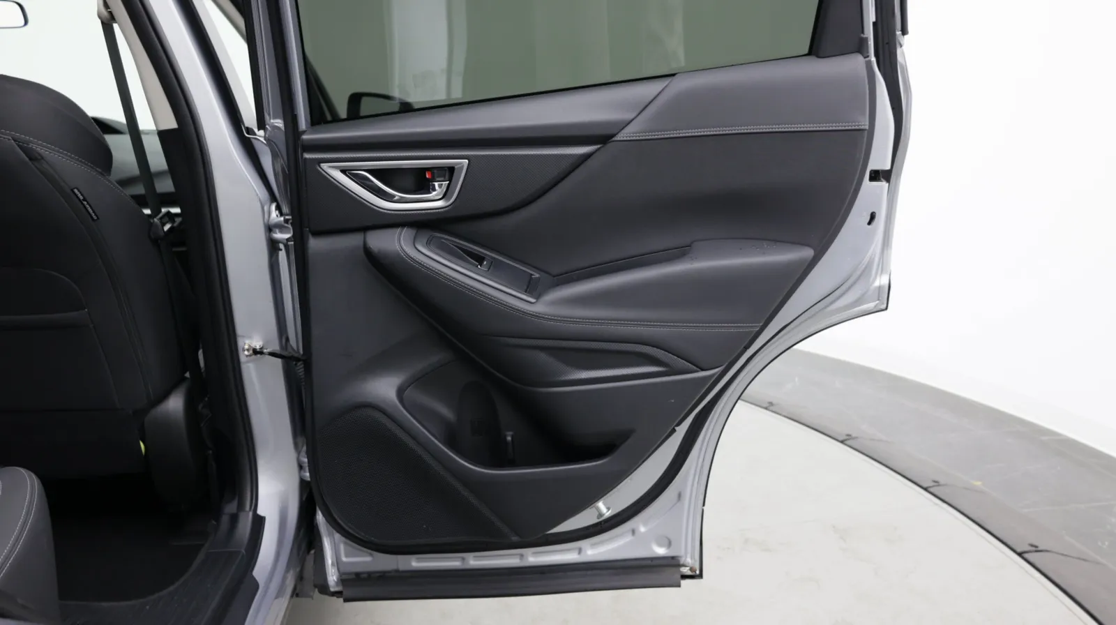 Subaru Forester photo 35